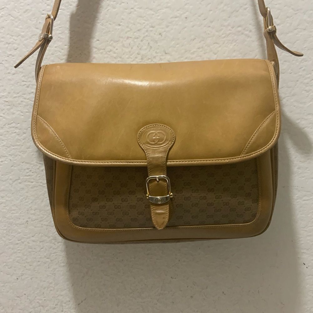 Gucci vintage Shoulder Bag Beige 001 105 5530 Leather PVC  Flap Magnet - Picture 3 of 16